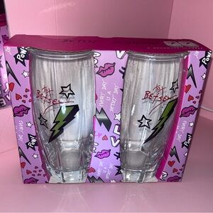 Betsey Johnson Lightning Bolt Glass Set - Black and Green